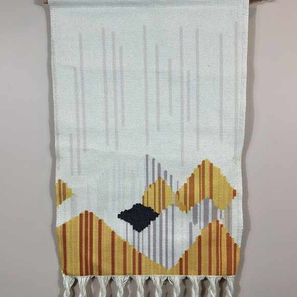 Macrame Wall Hanging Hand-Woven Tassel Tapestry Decoration Indoor Outdoor - Picture 4 of 10